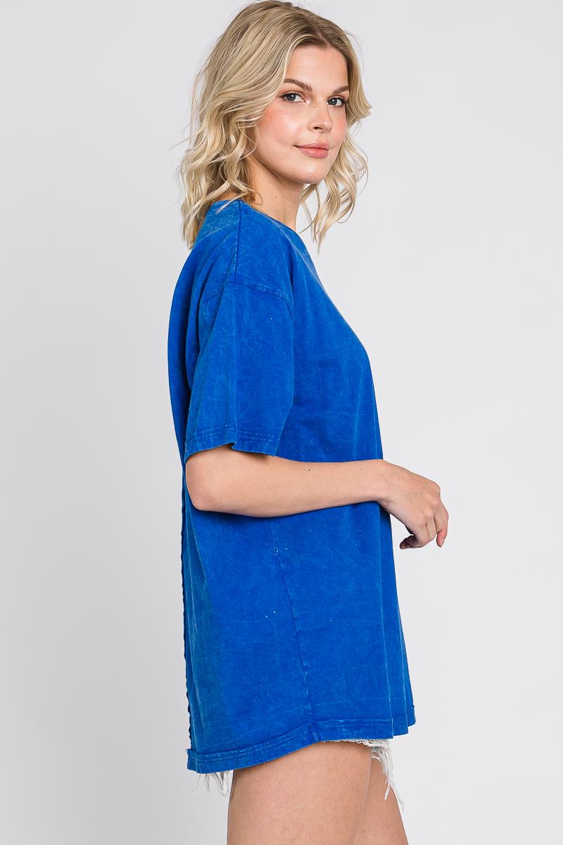 Oversized Mineral Wash T-Shirt: 100% Cotton with Fake Pocket