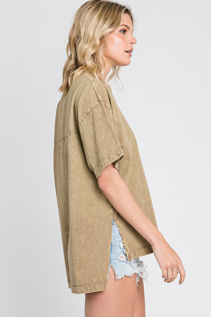 Mineral Wash Cotton T-Shirt: Vintage Style Loose Fit Top